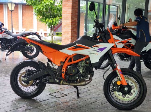 KTM, 2026 KTM 390 Adventure range launched in Malaysia – pricing starts at RM27,300 up to RM33,300