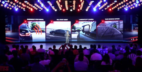 2026 Honda City facelift debuts in India – radical new face; ventilated seats, ambient lighting; 1.5L NA/Hybrid