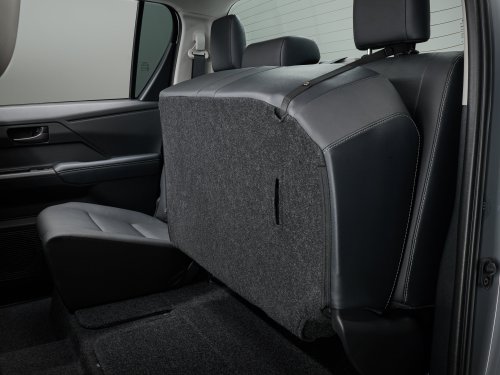 2026 Toyota Hilux launched in Japan – Thai-made Travo pick-up, high-spec 2.8L diesel, fr RM124k