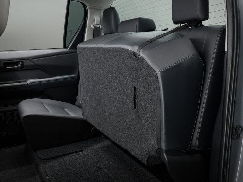 2026 Toyota Hilux launched in Japan – Thai-made Travo pick-up, high-spec 2.8L diesel, fr RM124k