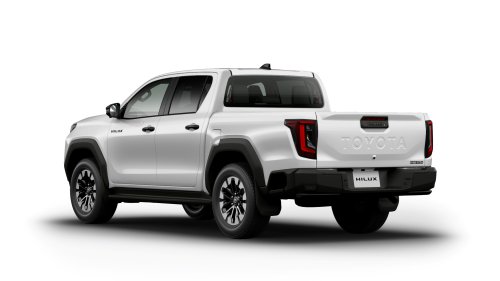 2026 Toyota Hilux launched in Japan – Thai-made Travo pick-up, high-spec 2.8L diesel, fr RM124k