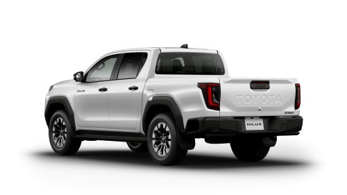2026 Toyota Hilux launched in Japan – Thai-made Travo pick-up, high-spec 2.8L diesel, fr RM124k