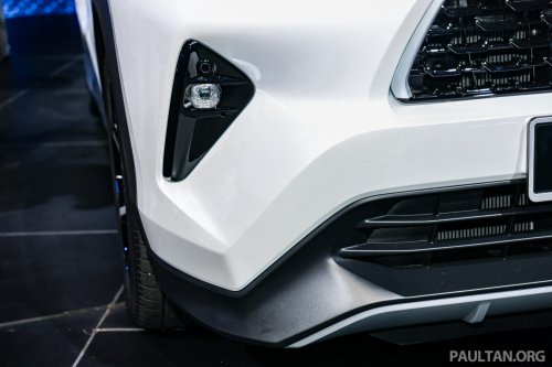 Toyota Yaris Cross vs Perodua Traz – what are the differences beyond the RM19k price premium?