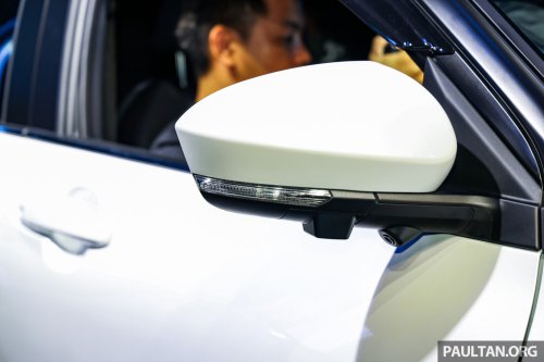 Toyota Yaris Cross vs Perodua Traz – what are the differences beyond the RM19k price premium?