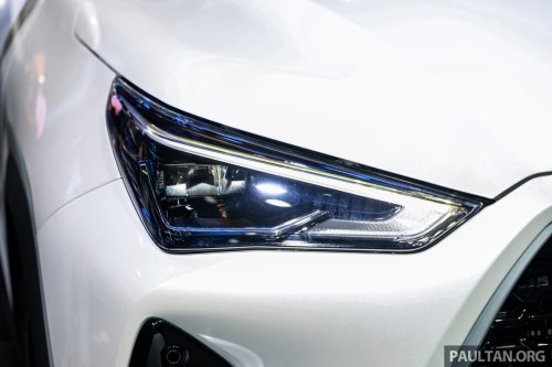 Toyota Yaris Cross vs Perodua Traz – what are the differences beyond the RM19k price premium?
