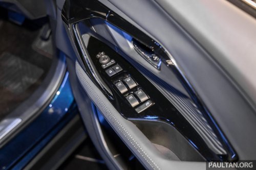 Toyota Yaris Cross vs Perodua Traz – what are the differences beyond the RM19k price premium?