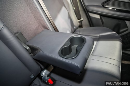 Toyota Yaris Cross vs Perodua Traz – what are the differences beyond the RM19k price premium?
