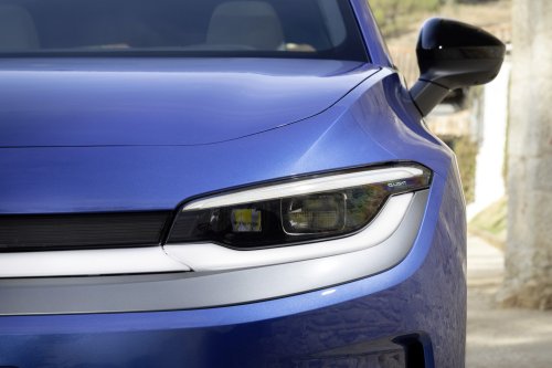 Volkswagen ID. Polo debuts – FWD hatchback with up to 211 PS, 105 kW DC charging, 454 km range WLTP