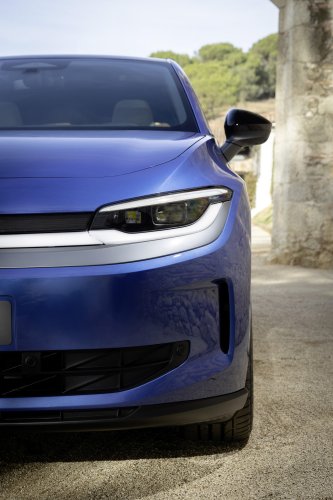 Volkswagen ID. Polo debuts – FWD hatchback with up to 211 PS, 105 kW DC charging, 454 km range WLTP
