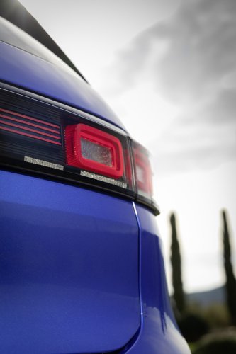 Volkswagen ID. Polo debuts – FWD hatchback with up to 211 PS, 105 kW DC charging, 454 km range WLTP