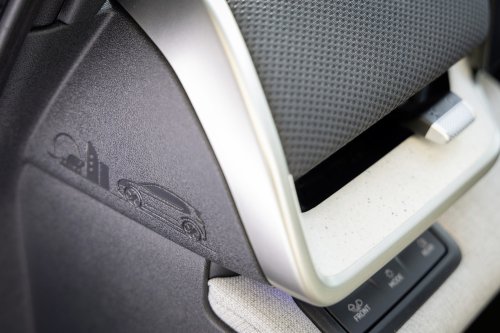 Volkswagen ID. Polo debuts – FWD hatchback with up to 211 PS, 105 kW DC charging, 454 km range WLTP