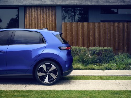 Volkswagen ID. Polo debuts – FWD hatchback with up to 211 PS, 105 kW DC charging, 454 km range WLTP