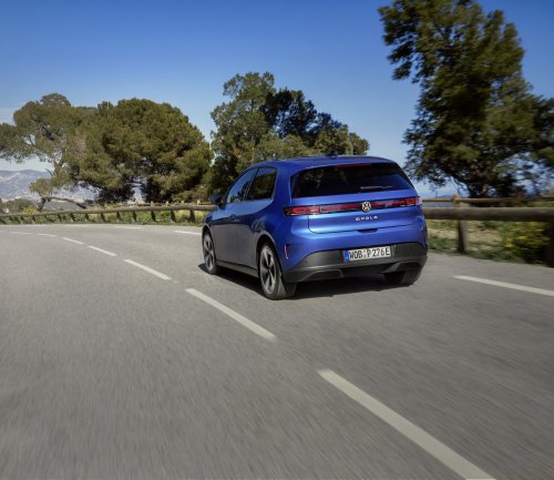 Volkswagen ID. Polo debuts – FWD hatchback with up to 211 PS, 105 kW DC charging, 454 km range WLTP