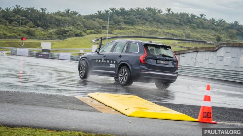 Volvo Selamat Calculator with Mr Money TV – cost of life estimate to get Malaysians to drive safer