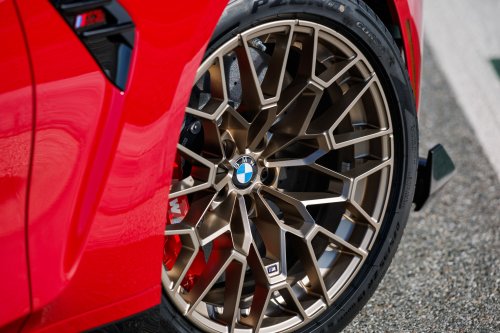 2027 BMW M3 CS Handschalter debuts – first M3 CS with six-speed manual transmission for North America