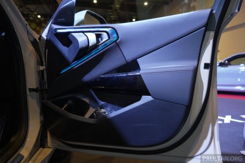 2026 BMW X3 30 xDrive M Sport gallery in Malaysia – from RM359k, RM33k more than X3 20; more kit, power