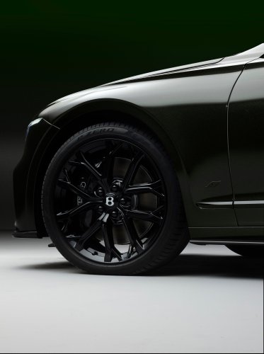 2026 Bentley Flying Spur – sedan updated with 680 PS ‘S’ variant, Continental GT single-headlamp styling