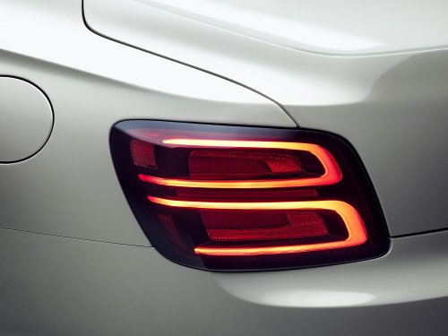 2026 Bentley Flying Spur – sedan updated with 680 PS ‘S’ variant, Continental GT single-headlamp styling