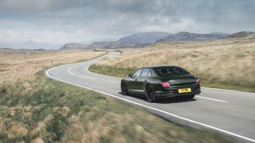2026 Bentley Flying Spur – sedan updated with 680 PS ‘S’ variant, Continental GT single-headlamp styling