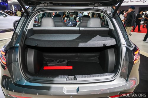 Proton, Proton eMas 5 CKD shown in Malaysia – new tonneau cover also for current owners, still 325 km, fr RM57k