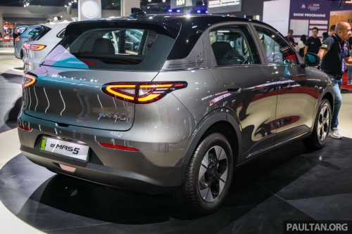 Proton, Proton eMas 5 CKD shown in Malaysia – new tonneau cover also for current owners, still 325 km, fr RM57k