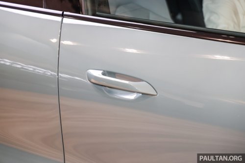 2026 Porsche Cayenne Electric previewed in Malaysia: 1,156 PS, 669 km WLTP, Active Ride, wireless charging
