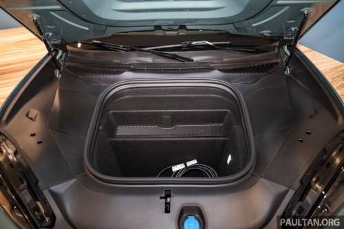 2026 Porsche Cayenne Electric previewed in Malaysia: 1,156 PS, 669 km WLTP, Active Ride, wireless charging