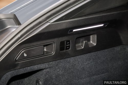2026 Porsche Cayenne Electric previewed in Malaysia: 1,156 PS, 669 km WLTP, Active Ride, wireless charging