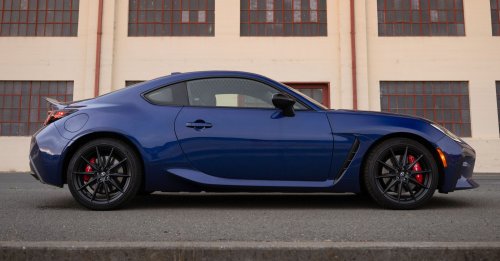 2027 Toyota GR86 revealed for the US – improved shift feel, updated throttle calibration, new Thunder paint