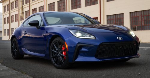 2027 Toyota GR86 revealed for the US – improved shift feel, updated throttle calibration, new Thunder paint