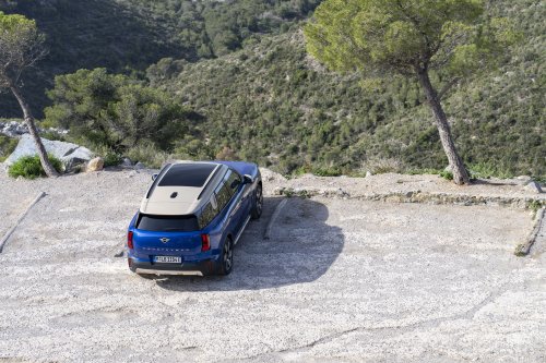 MINI Countryman EV now with up to 500 km WLTP range – new silicon carbide inverter, 65.2 kWh net