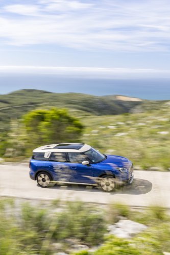 MINI Countryman EV now with up to 500 km WLTP range – new silicon carbide inverter, 65.2 kWh net