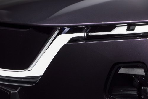 Mazda CX-6e – global EZ-60 is EV-only with 190 PS, 484 km WLTP range, 195 kW DC fast charging