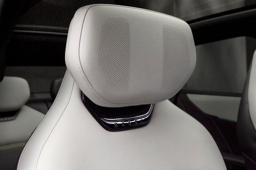 Mazda CX-6e – global EZ-60 is EV-only with 190 PS, 484 km WLTP range, 195 kW DC fast charging