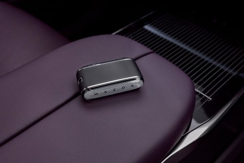 Mazda CX-6e – global EZ-60 is EV-only with 190 PS, 484 km WLTP range, 195 kW DC fast charging