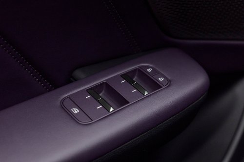 Mazda CX-6e – global EZ-60 is EV-only with 190 PS, 484 km WLTP range, 195 kW DC fast charging