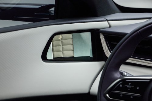 Mazda CX-6e – global EZ-60 is EV-only with 190 PS, 484 km WLTP range, 195 kW DC fast charging