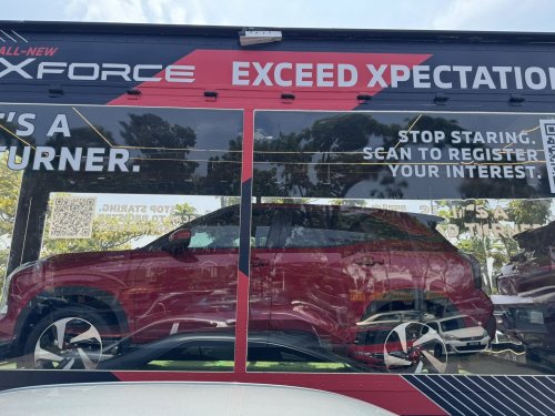 Mitsubishi Xforce, Mitsubishi, Mitsubishi Xforce spotted again in Malaysia on the back of a roving truck – nationwide tour until March 15