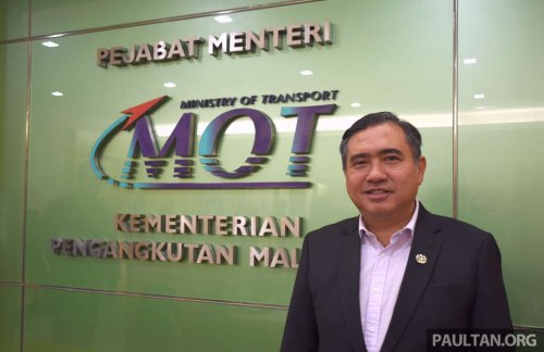 Gov’t has no plans to impede car ownership – Loke