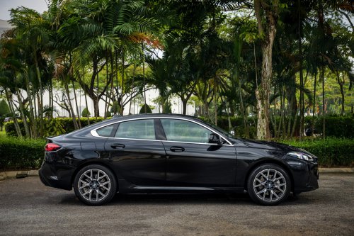 BMW 218 Gran Coupe with Iconic Glow, 150 units only