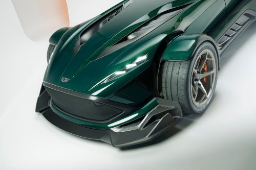 Donkervoort P24RS – two-seater with 600 hp/800 Nm 3.5L V6, 780 kg dry weight; limited to 150 units