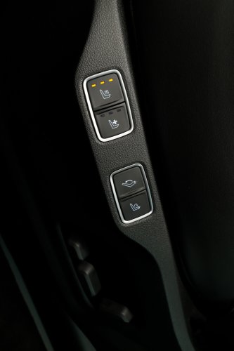 2026 Hyundai Staria Electric debuts – 84 kWh battery, 400 km WLTP estimated; seven- and 9-seater versions