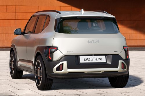 Kia, SUV, BYD, Battery, Kia EV2 revealed – production EV SUV is smaller than BYD Atto 2 but with big battery, up to 448 km WLTP