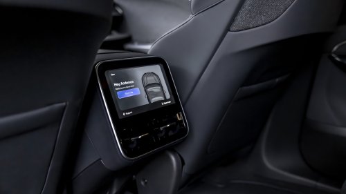 Lucid Gravity 6-passenger robotaxi unveiled at CES 2026 –  to enter service in San Francisco, US this year