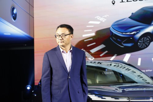 Proton eMas 7 PHEV open for booking – 3 variants, 2 battery choices, up to 996 km WLTP, RM110k-130k est