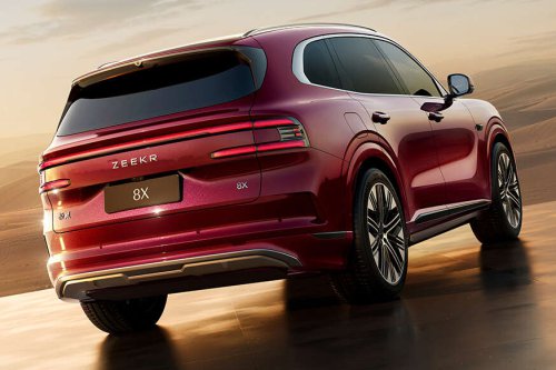 Zeekr | Zeekr 8X revealed – 9X “Sport” is smaller and sleeker with 2.0T REEV powertrain; up to 3 motors, 1,400 PS?