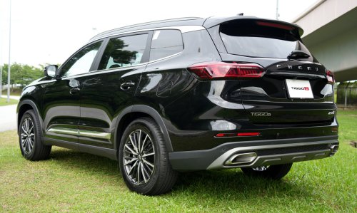 Chery Tiggo 8 launched in Malaysia – non-Pro base variant comes with Tiggo 7’s 1.6T, different rear/interior