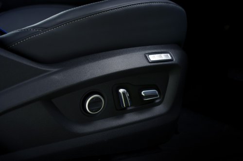 Chery Tiggo 8 launched in Malaysia – non-Pro base variant comes with Tiggo 7’s 1.6T, different rear/interior