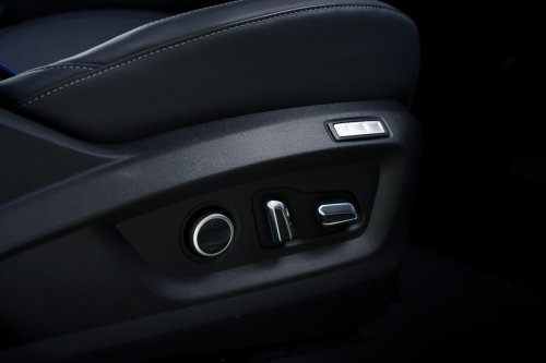 Chery Tiggo 8 1.6T full showroom gallery in Malaysia – non-Pro model is cheapest 7-seat Chery at RM129,800