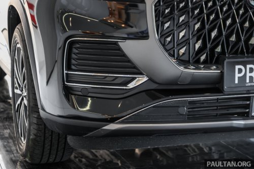 Chery Tiggo 8 1.6T full showroom gallery in Malaysia – non-Pro model is cheapest 7-seat Chery at RM129,800